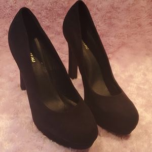 Suede high heels NWOT